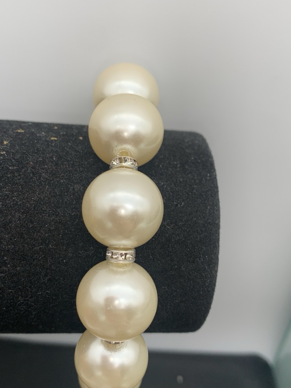 Classic Ivory faux Pearl Stretch Bracelet with Rhinestone Spacers